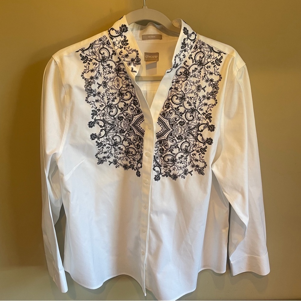 Chicos White Bouse with Black Embroidery XL